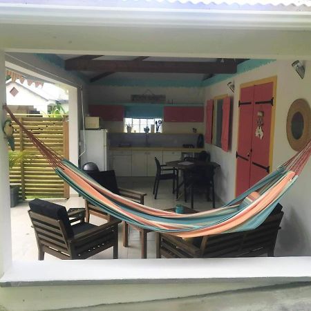 Gites Le Petit Voyageur Sainte-Anne  Exterior foto